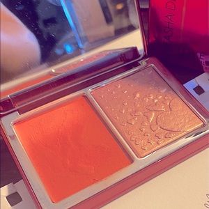 BUNDLE of Blushes and Highlighters! 🔥